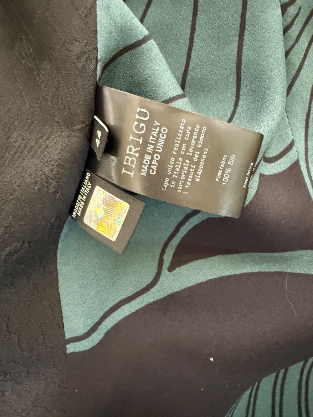 Ibrigu Jacket - Picture 14 of 14